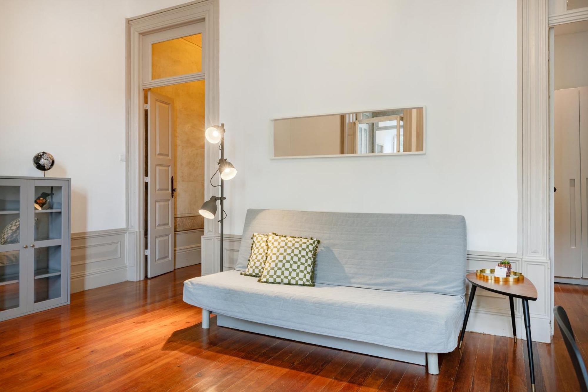 Palazzo Alvares Cabral Apartamento *